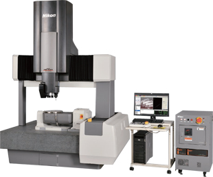 写真5　三次元形状測定機