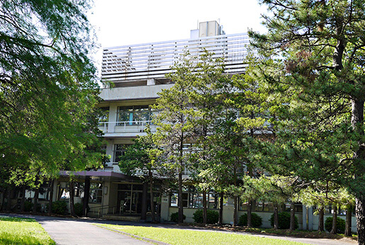 用賀（東京都世田谷区）にある国立医薬品食品衛生研究所
