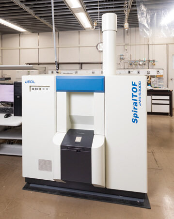 高分子化学グループで利用されている日本電子製JMS-S3000 SpiralTOF™