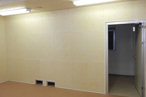 電子顕微鏡室(壁・天井)