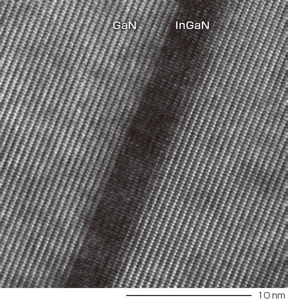 イオンスライサ仕上げ法で作製した試料